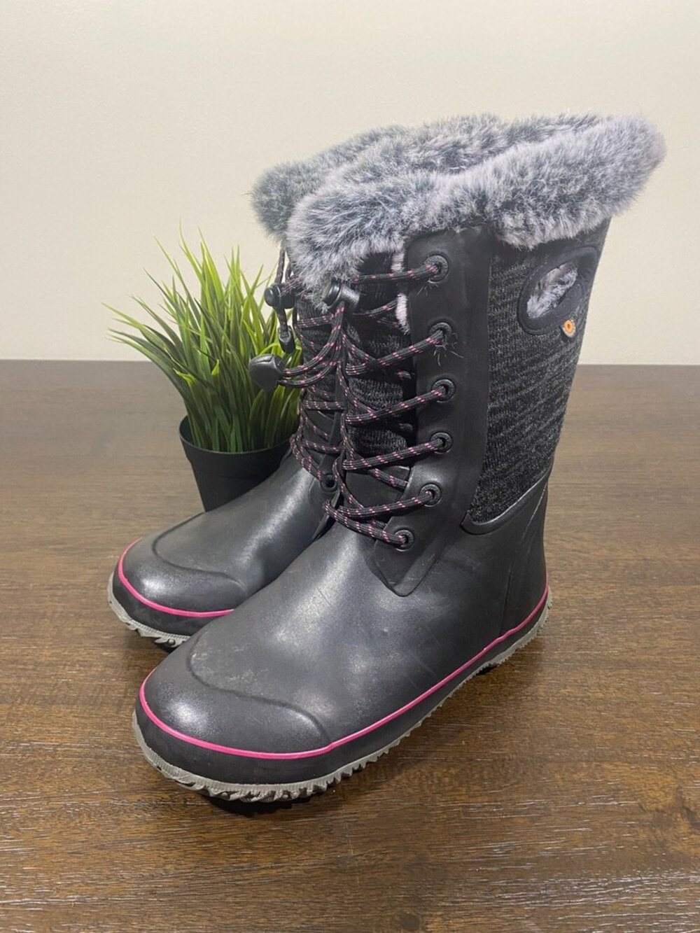 Bogs - Arcata Knit Kids Winter Boots Black With Pink Accents Big Kid Youth 5